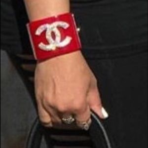 Meet your Posher, Reyna